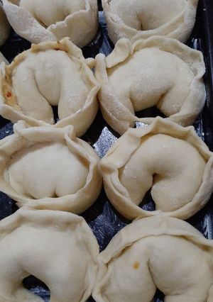 Una foto de Empanadas de legumbres y queso [masa casera]