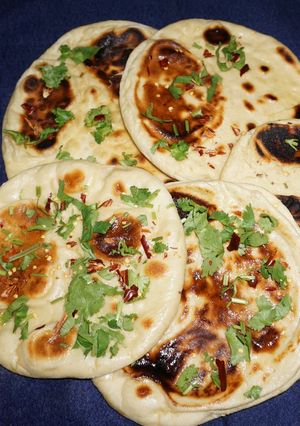 A picture of Turkish Flatbread (Bazlama).