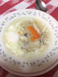 Una foto de Sopa de pollo para pasar el frío