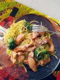 Spaghetti verde con pollo