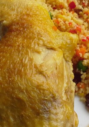 Foto principal de Pollo a la cerveza con couscous de verduras
