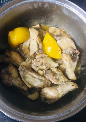 Foto principal de Alitas de pollo guisadas
