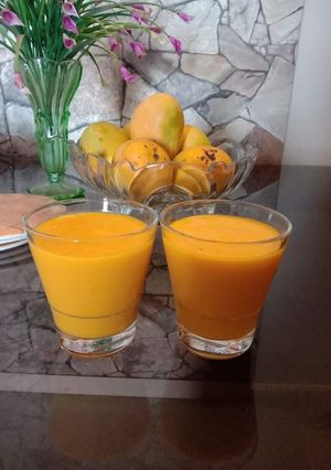 A picture of Mango milkshake.