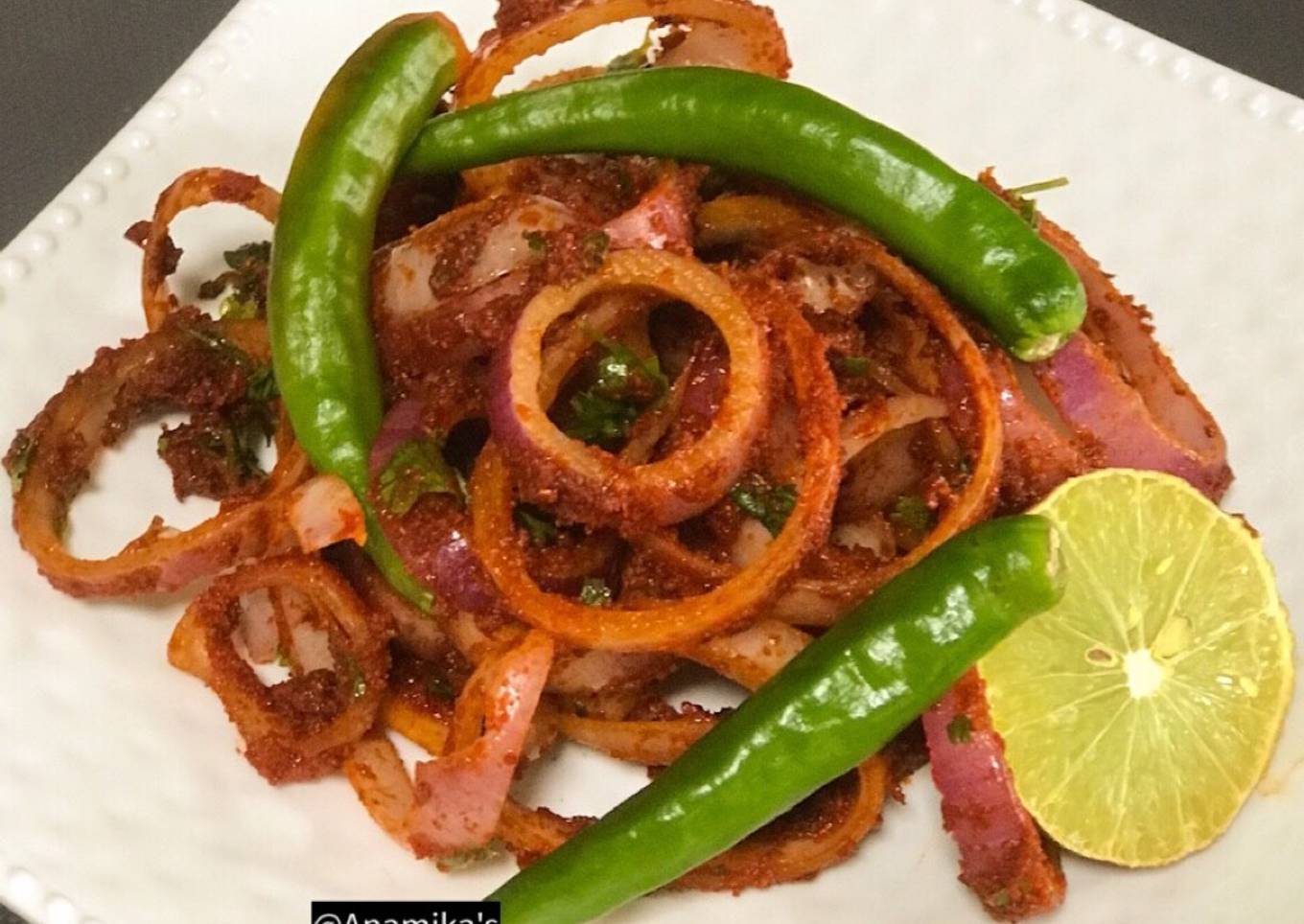 Dhaba Style: Chatpata Lacha Onions Salad