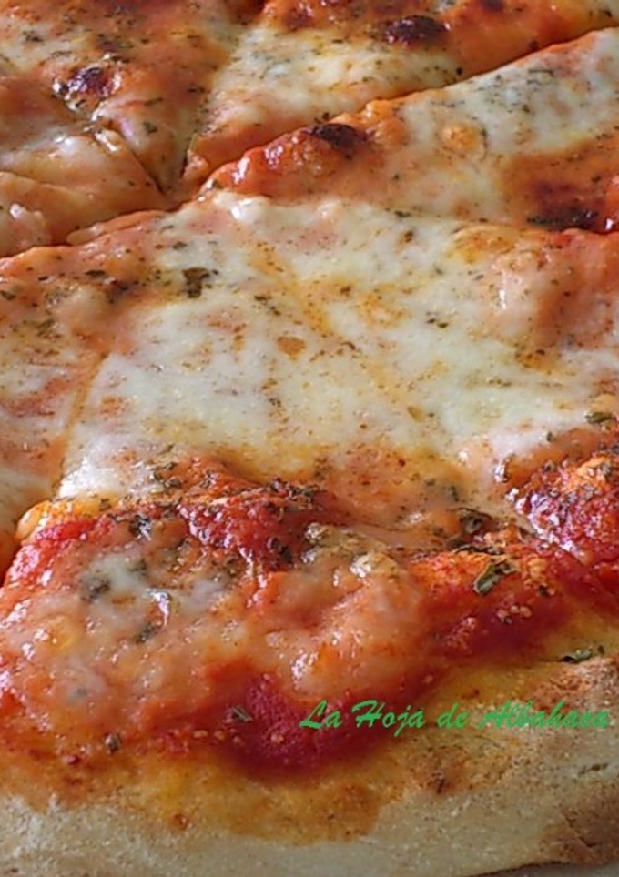 Una foto de Pizzas Top-pizza Deluxe de masa gruesa y esponjosa