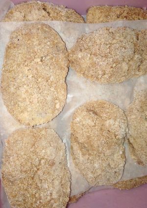 A picture of Chicken nuggets... Make and freeze.