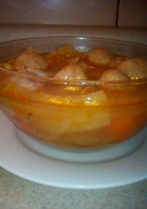 Una foto de Albóndigas de carne de soya con verduras