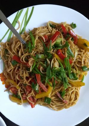 A picture of Noodles.