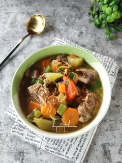 Foto resep Sop Tulang Iga Sapi