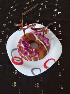 عکسی از دستور کیک گل و گلاب رژیمی با آرد گندم