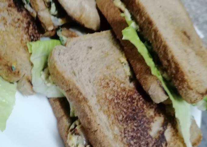 Recipe of Speedy Omelette sandwich