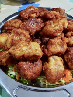 Una foto de Buñuelos de jamón y queso