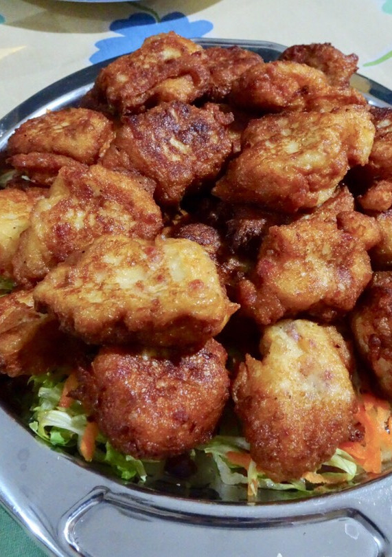 Una foto de Buñuelos de jamón y queso