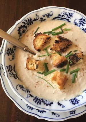 A picture of California Farm Cauliflower Soup with Nuts.