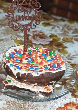 A picture of Fudge brownie cake.