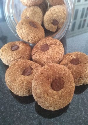 Une photo de Biscuits aux noix de coco et noisettes