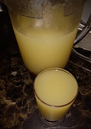 A picture of Orange Apple ginger and lemon juice.