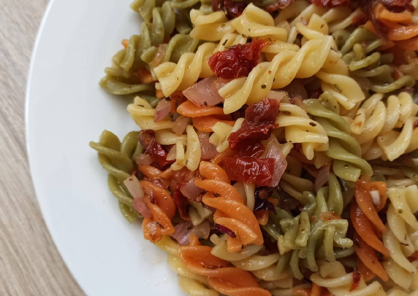 Pasta con tomates secos