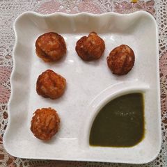 A picture of Brown rice flour vegetable Appe.