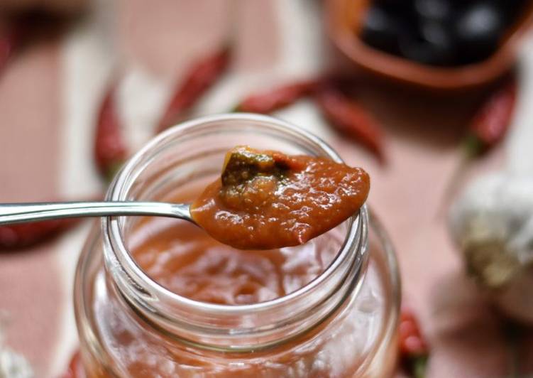 Recipe of Super Quick Homemade Marinara Sauce with Olives &amp; Jalapeno