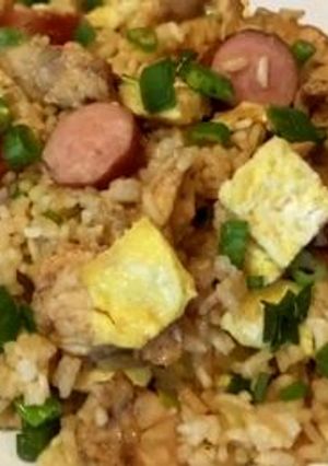 Una foto de Arroz chaufa peruano✨
