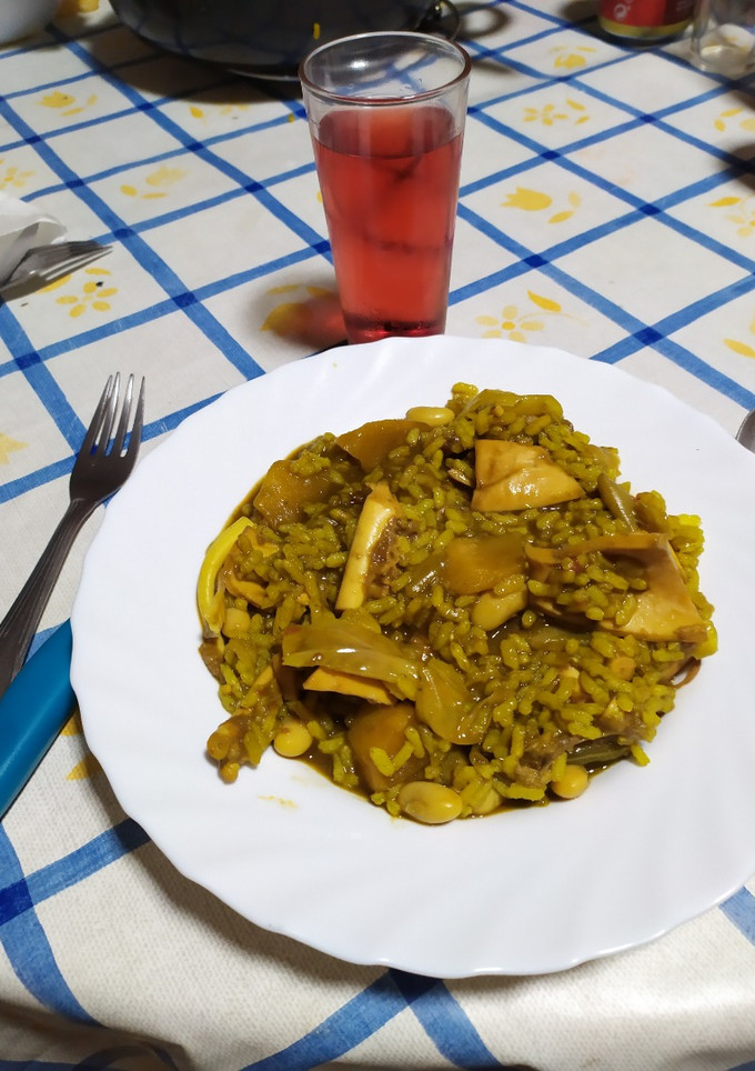 Una foto de Arròs amb polps (Arroz con pulpos)