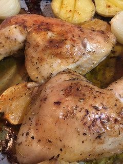 Una foto de Contramuslos de pollo al horno