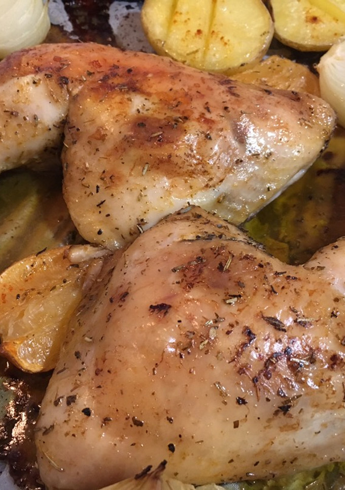 Una foto de Contramuslos de pollo al horno