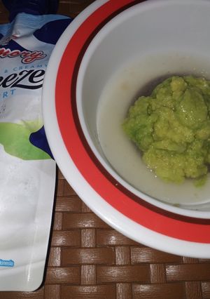 Foto resep Pure pir alpukat with yogurt