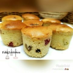 A picture of #bakecake DRIED FRUITS CUPCAKES 😋😋😋.