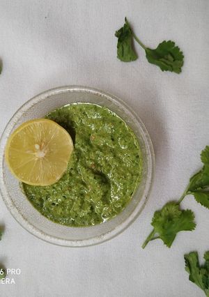 ગ્રીન ચટણી (green chutney recipe in gujarati) રેસીપી મુખ્ય ફોટો