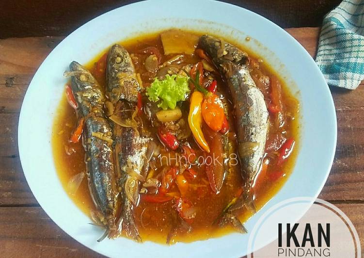 Ikan pindang masak sarden