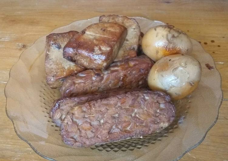 69• Telur tahu tempe bacem