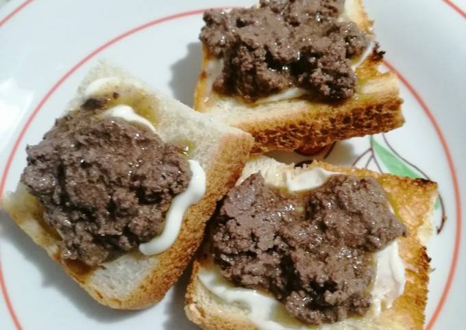 Ricetta Crostini Con Patè Di Fegatini Di Pollo Di Le_creazioni_di ...