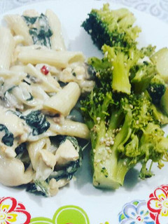 Una foto de Pasta cremosa al tequila
