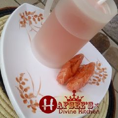 A picture of Grape fruit juice.