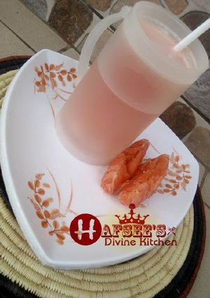 A picture of Grape fruit juice.