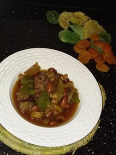 صورة لوصفة طاجين الحلو بالفواكه الجافة