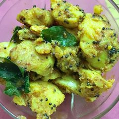 Rai wale aloo A picture of Rai wale aloo.