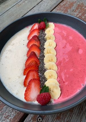 Foto resep Berrina Smoothie Bowl Merah Putih (Berry🍓Banana🍌)🇮🇩🇮🇩
