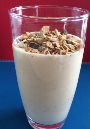 A picture of Banana, Peach, Apricot Smoothie With Muesli.