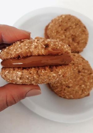 Una foto de Alfajores de coco