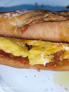 Una foto de Tortilla de chorizo