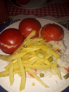 Una foto de Tomates Rellenos 🍅