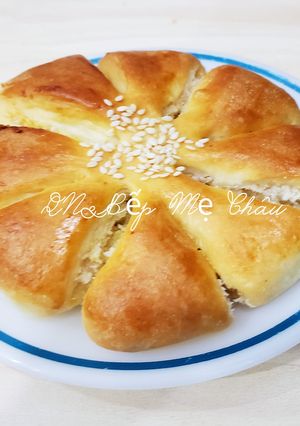 Hình của món Bánh mì ngọt nhân dừa.