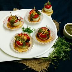 A picture of Bread Aloo chat.