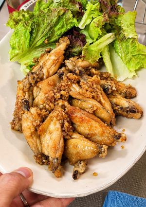 Hình của món Gà Sốt Mắm Tỏi.