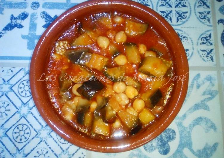 Receta libanesa, garbanzos y berenjenas