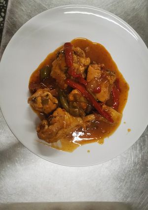 Una foto de Pollo al chilindrón