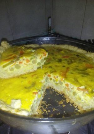 Una foto de Tarta de verdura económica y riquísima!!